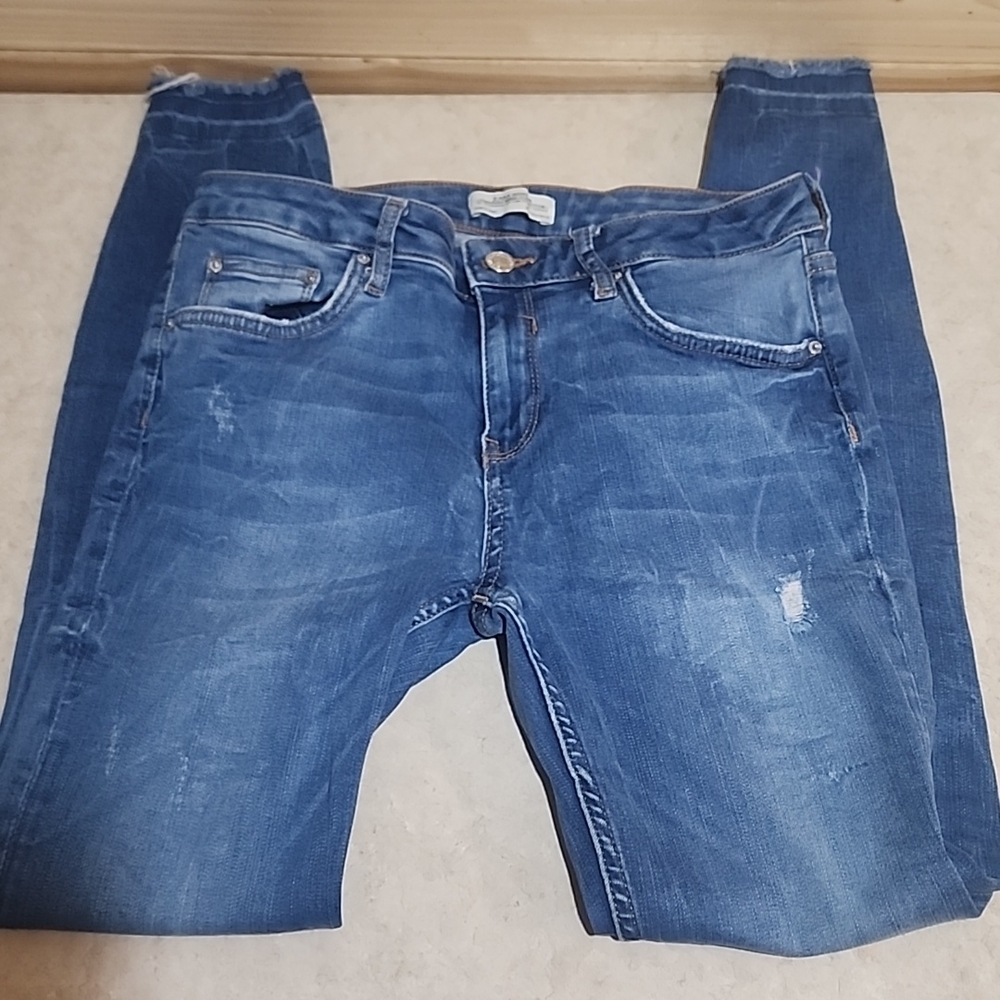 Womans Zara jeans